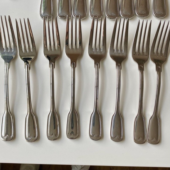 WALCO Stainless 18-10 Flatware Set ( 48 pieces ) - Picture 2 of 16